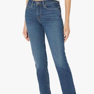 Signature by Levi Strauss & Co. Gold Women's Shaping Straight Jeans, W29 L30